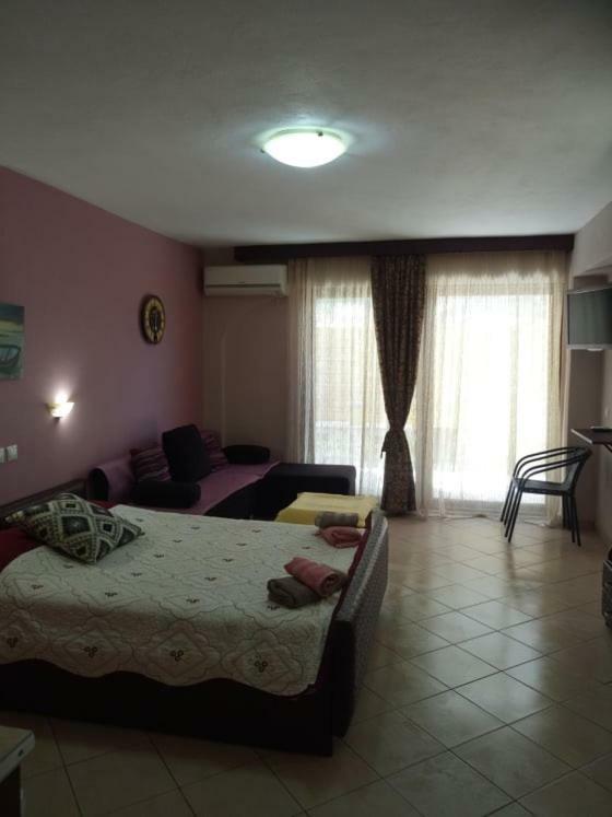 Apartament Petrino Sarti Zewnętrze zdjęcie